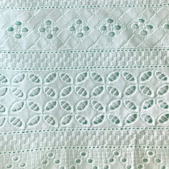 SALE Loft Riviera Eyelets Short - Picture 3 of 5